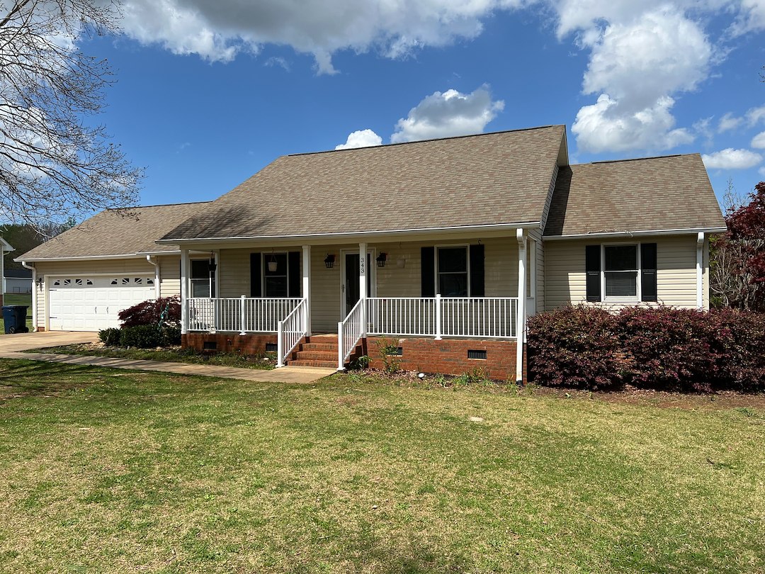 Exterior House Washing and Concrete Cleaning in Boiling Springs, SC to Boost Curb Appeal Thumbnail