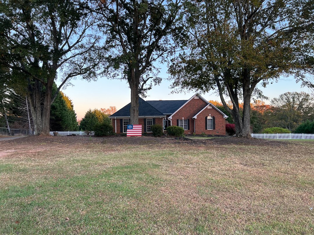 Exterior House Washing & Fence Cleaning in Inman, SC Thumbnail
